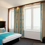 One 3* Wiesbaden