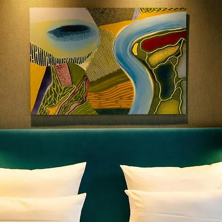 Hotel One 3*